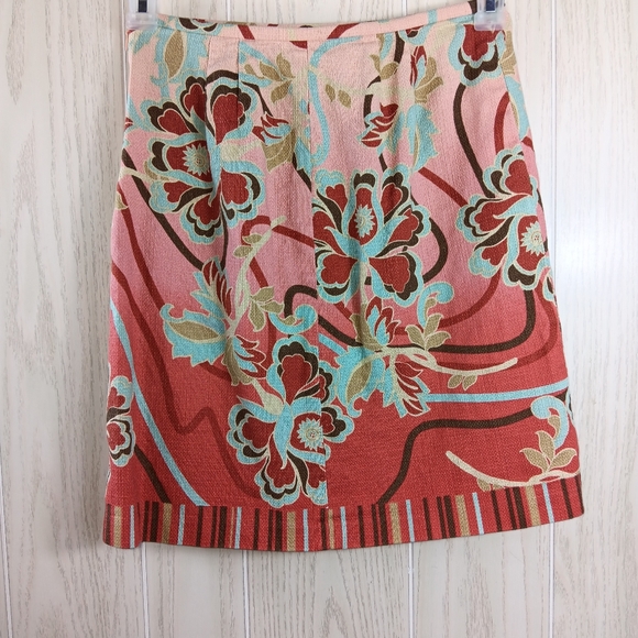 Loft by Ann Taylor Floral Pink Blue & Red Skirt size 2P knee lenght - Picture 6 of 12